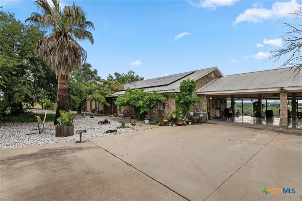 1500 CR 222 Kempner, TX 76539