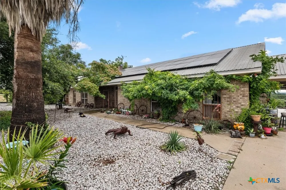 1500 CR 222 Kempner, TX 76539