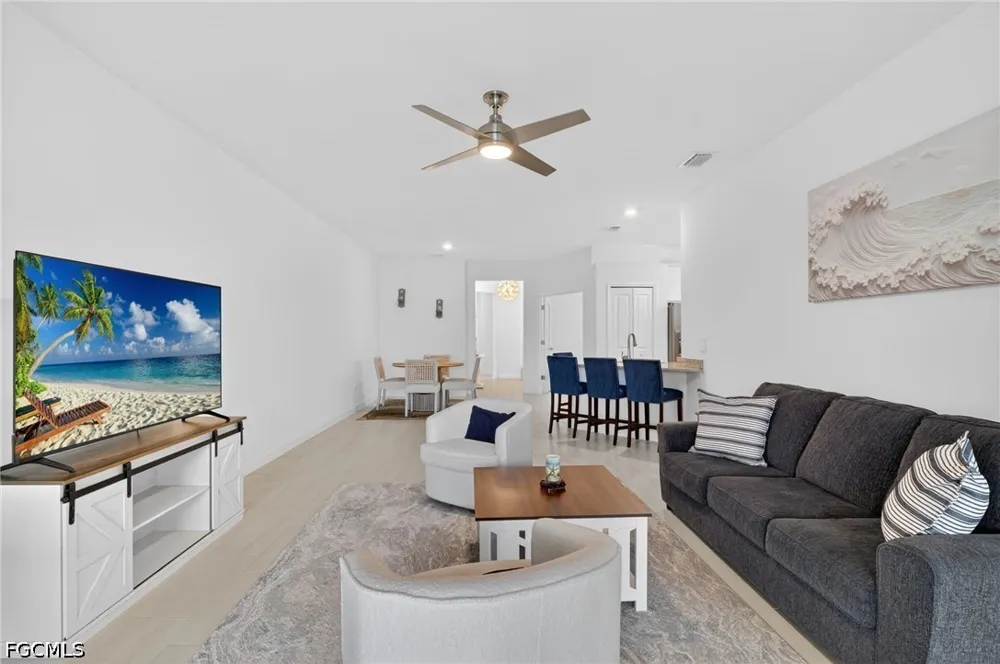 Hunter Oak Drive Fort Myers, FL 33913