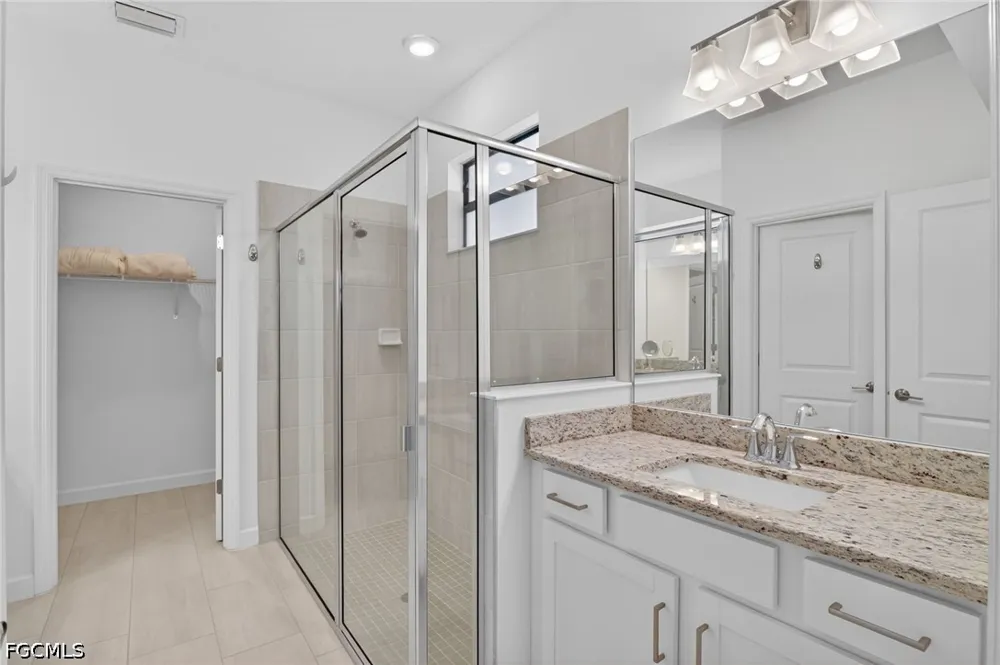 Hunter Oak Drive Fort Myers, FL 33913