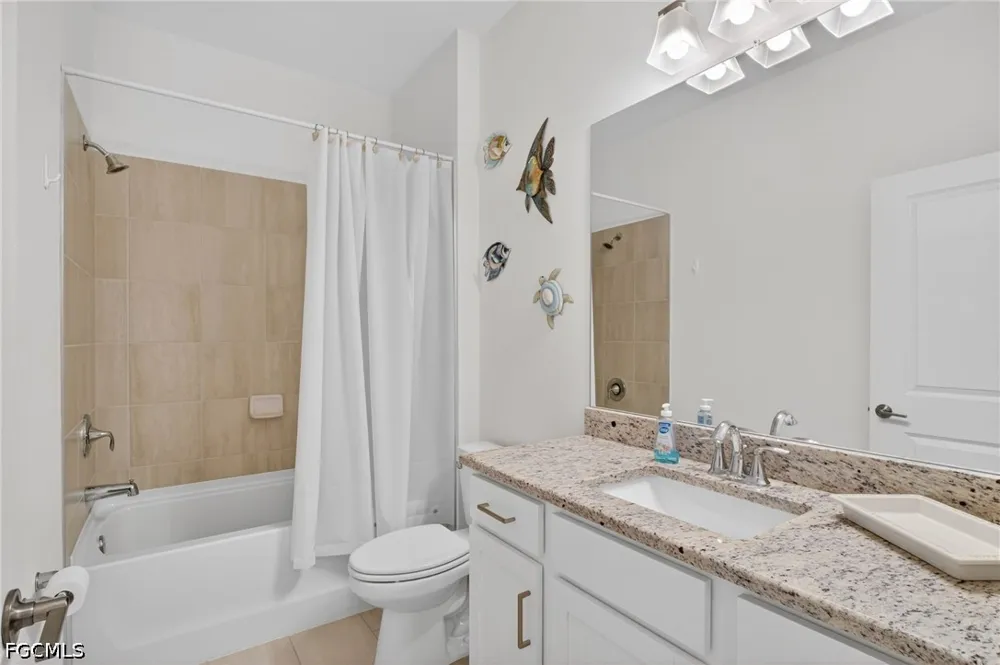 Hunter Oak Drive Fort Myers, FL 33913
