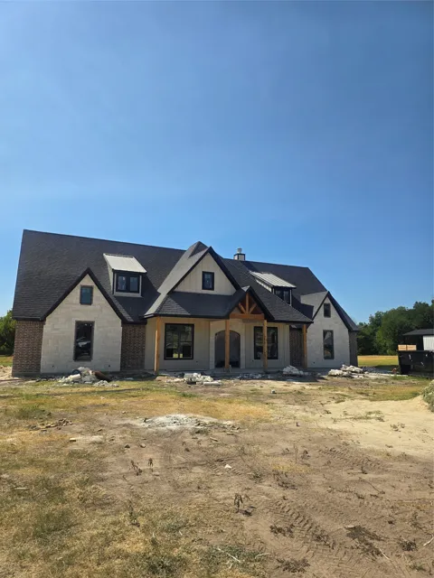 1032 44 LANE