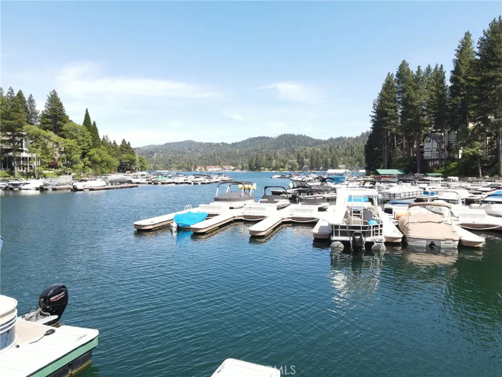 5 MBM 5 SLIP 16 Lake Arrowhead, CA 92352