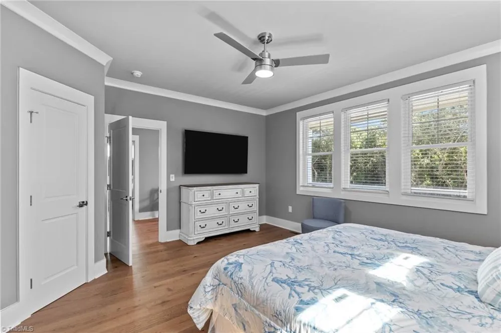 941 Salter Path Road Salter Path, NC 28512