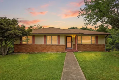 501 Highview Circle