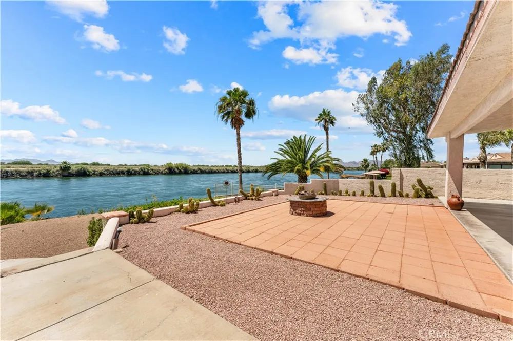 7575 Rio Vista Big River, CA 92242