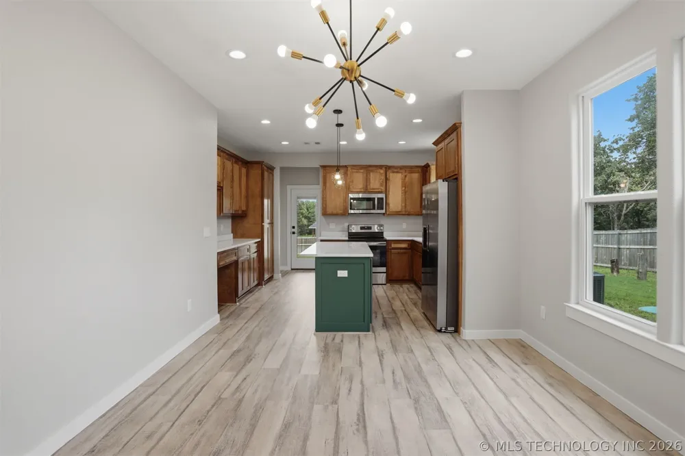 440 W 2nd Street Silo, OK 74701