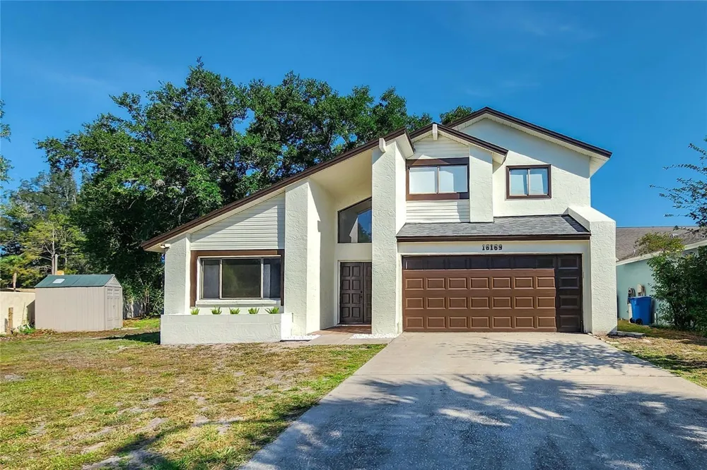 16169 GARDENDALE DRIVE Tampa, FL 33624