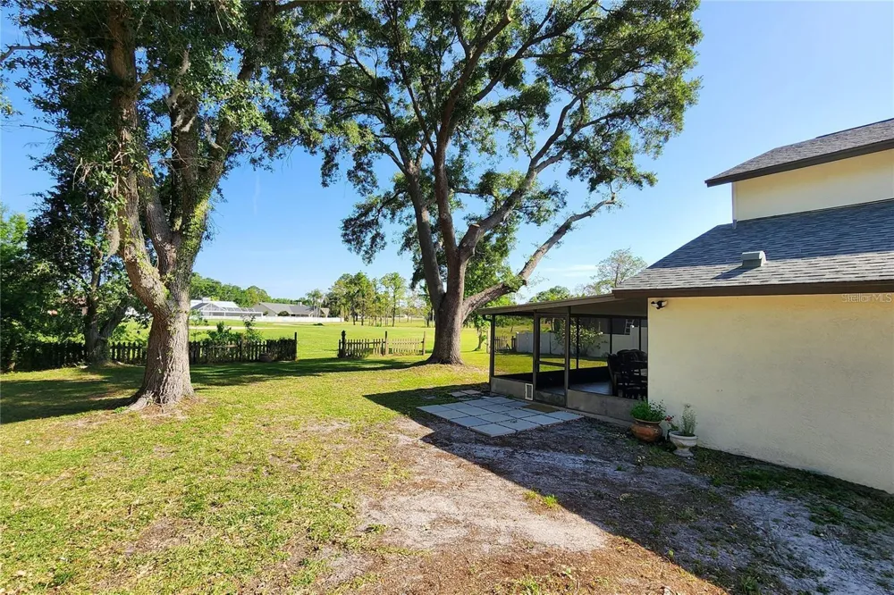 16169 GARDENDALE DRIVE Tampa, FL 33624
