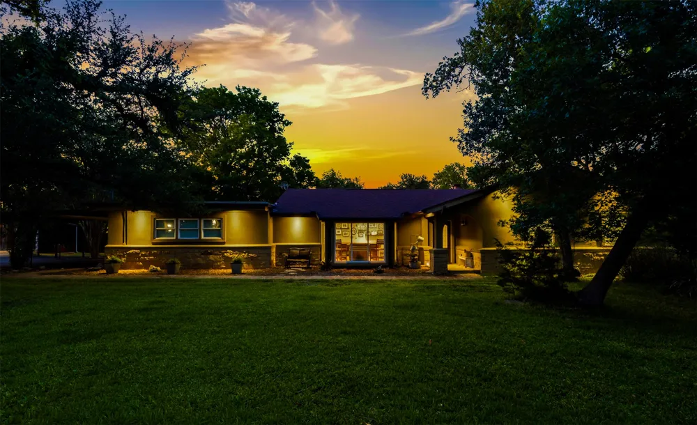 142 Woodland Trail Leander, TX 78641