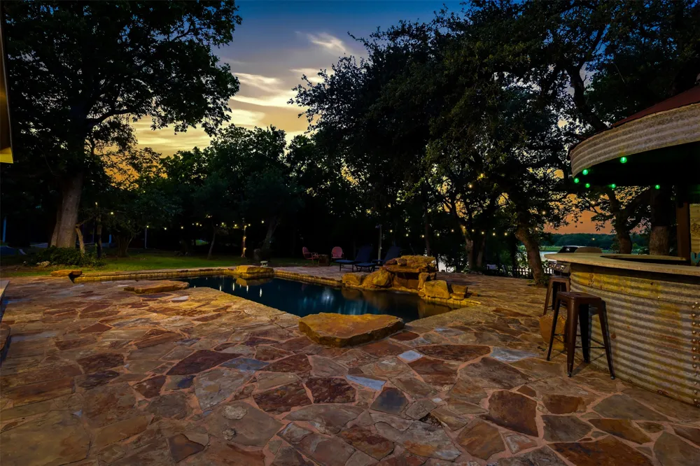 142 Woodland Trail Leander, TX 78641