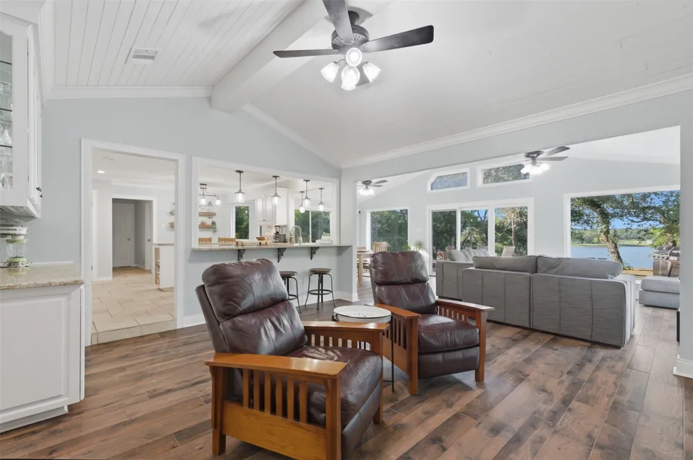 142 Woodland Trail Leander, TX 78641