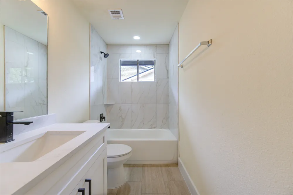 10618 Braewick Drive Houston, TX 77096