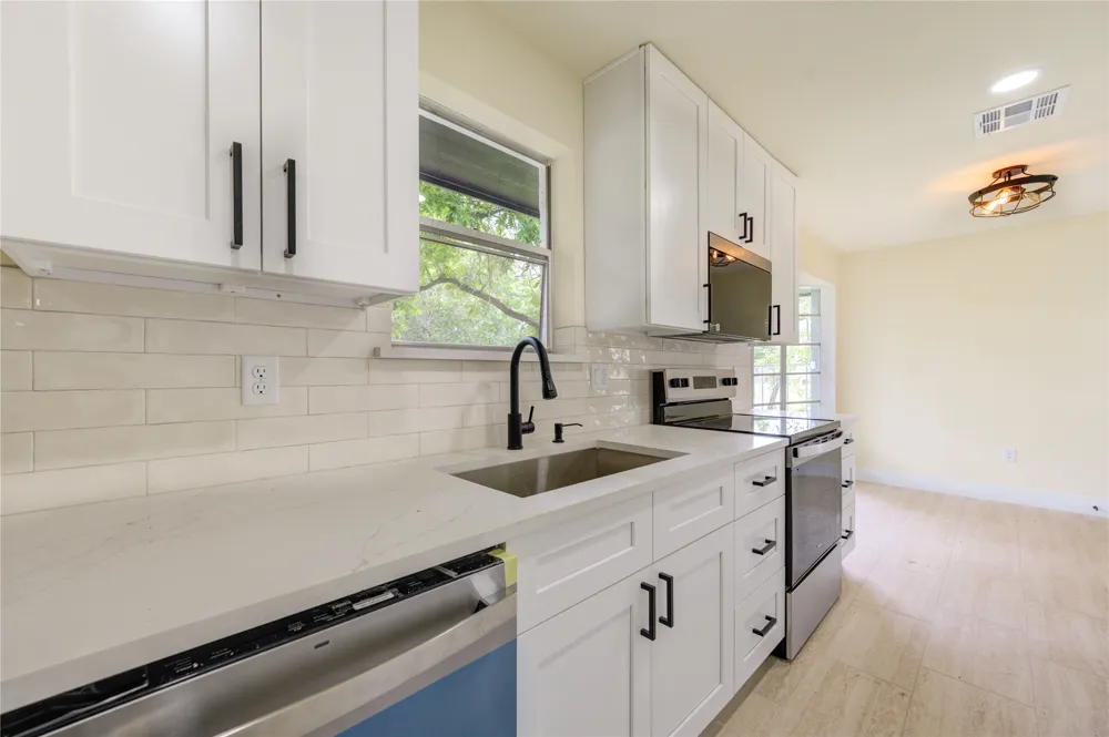 10618 Braewick Drive Houston, TX 77096