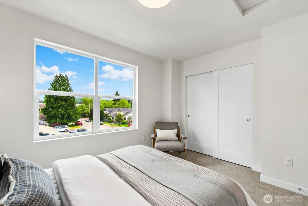 767 7th Avenue NW Issaquah, WA 98027