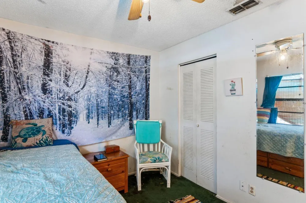 2005 HUDSON CT Oldsmar, FL 34677