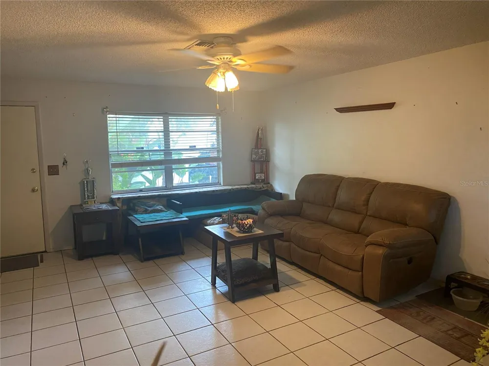 2005 HUDSON CT Oldsmar, FL 34677