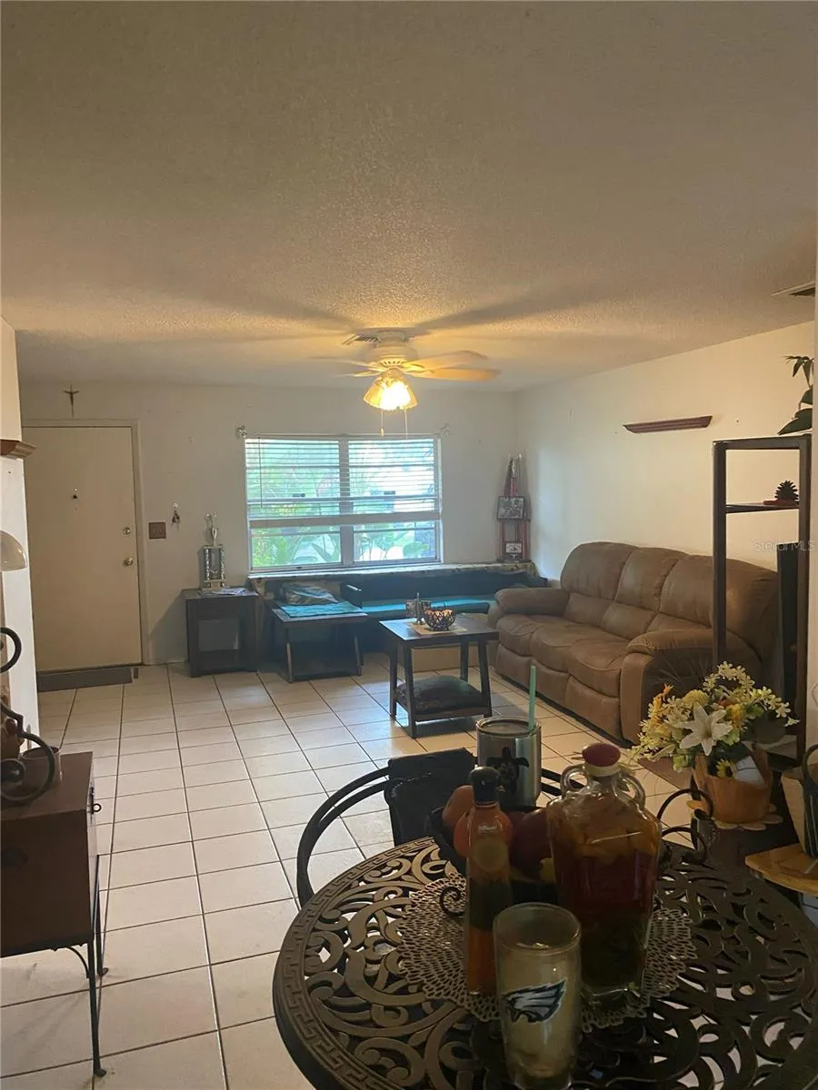 2005 HUDSON CT Oldsmar, FL 34677