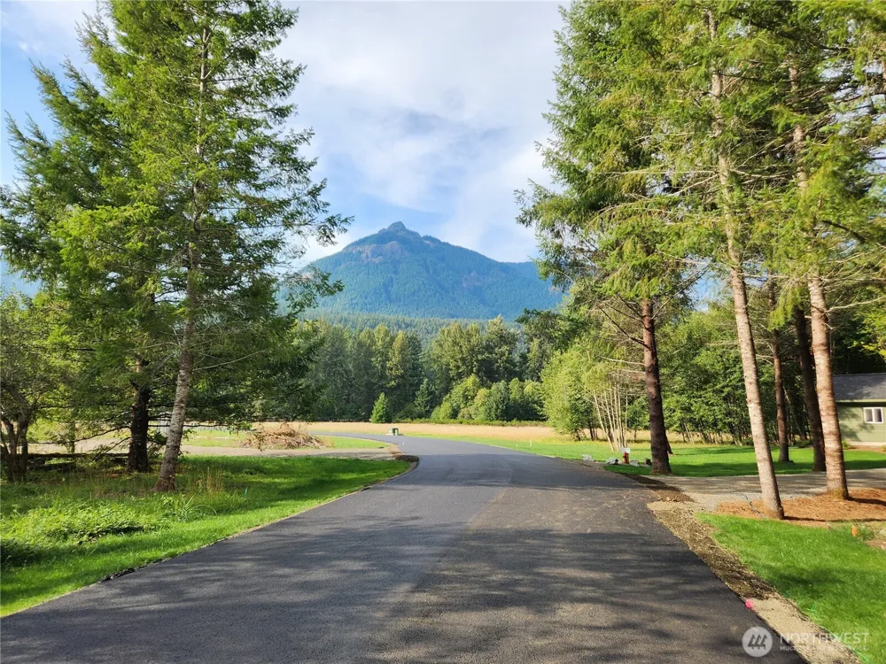 131 Campfire Lane Packwood, WA 98361