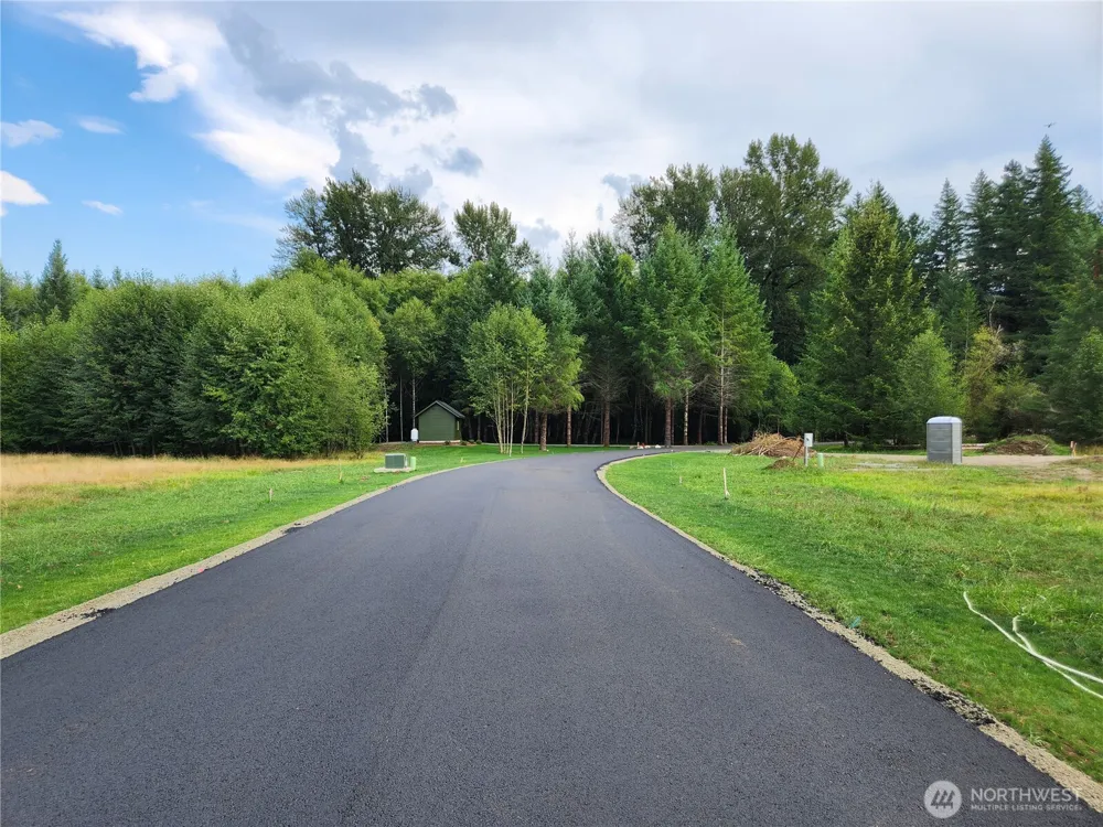 131 Campfire Lane Packwood, WA 98361