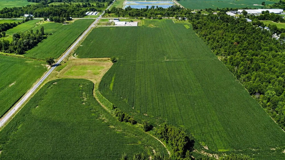 7200 W US 12 Three Oaks, MI 49128