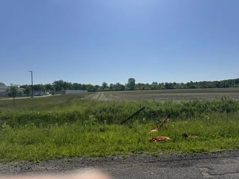 7200 W US Highway 12, Schwark Road