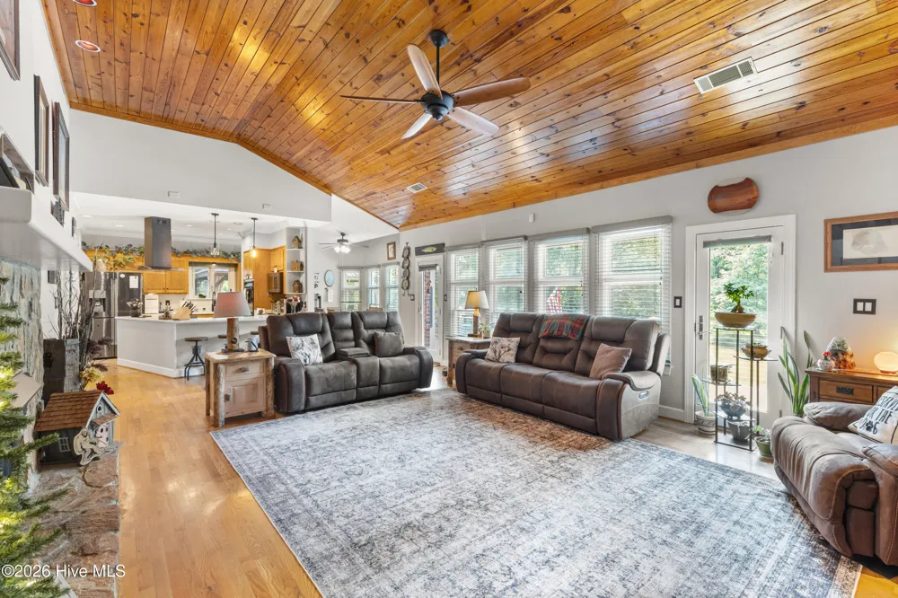 4169 Waters Edge Lane Appling, GA 30802