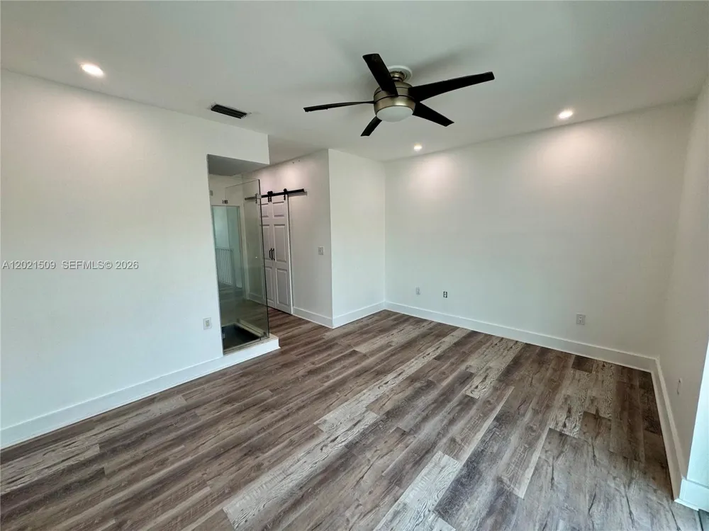 2408 NE 135th St #2408 North Miami, FL 33181