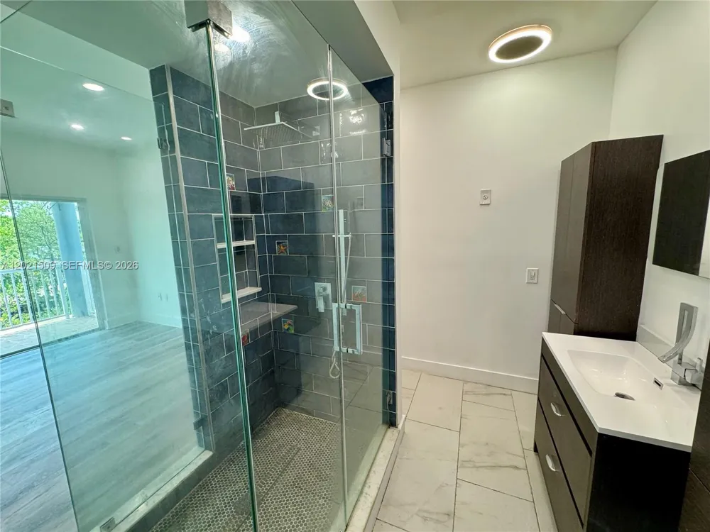 2408 NE 135th St #2408 North Miami, FL 33181