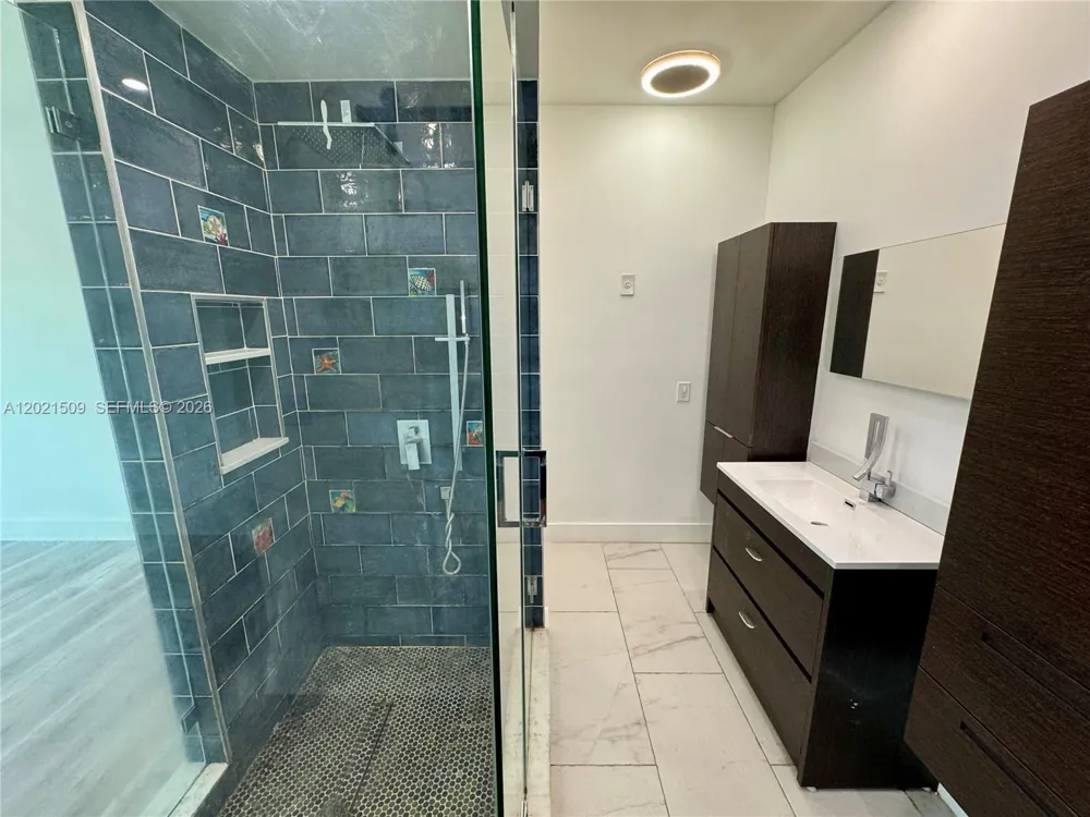 2408 NE 135th St #2408 North Miami, FL 33181