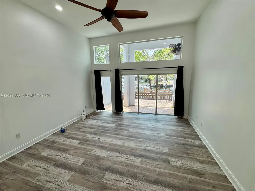 2408 NE 135th St #2408 North Miami, FL 33181