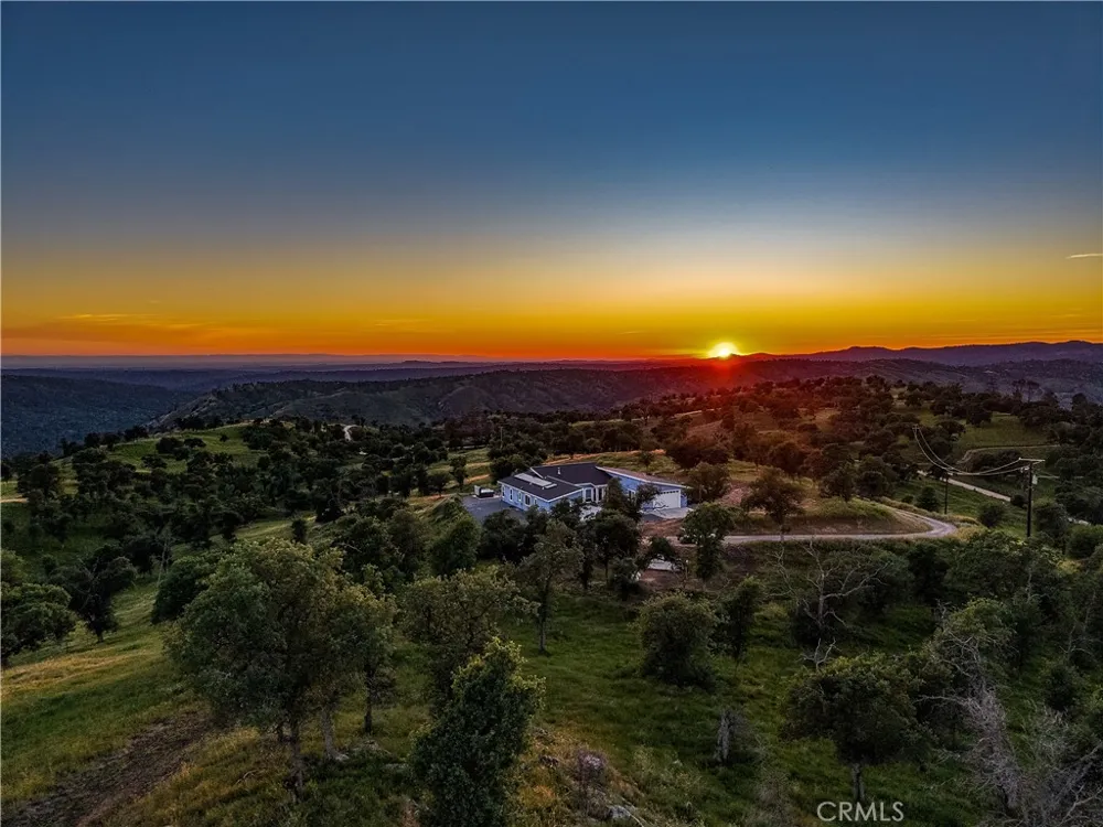 39603 Road 810 Raymond, CA 93653
