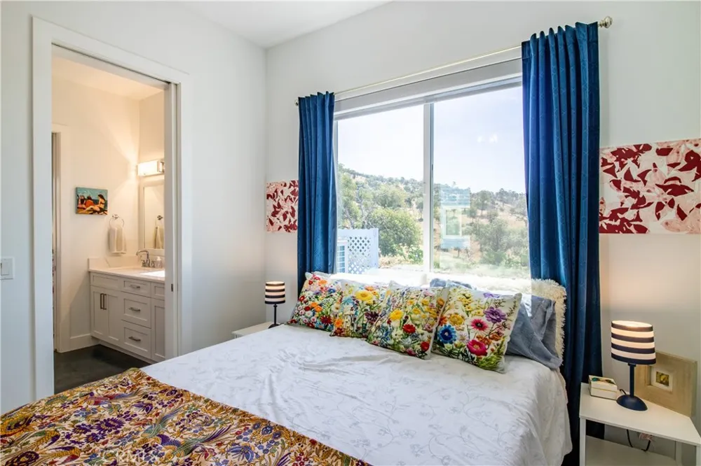 39603 Road 810 Raymond, CA 93653
