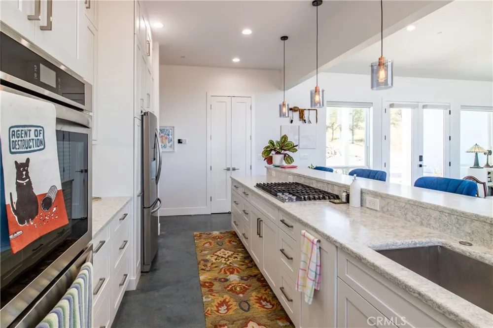 39603 Road 810 Raymond, CA 93653