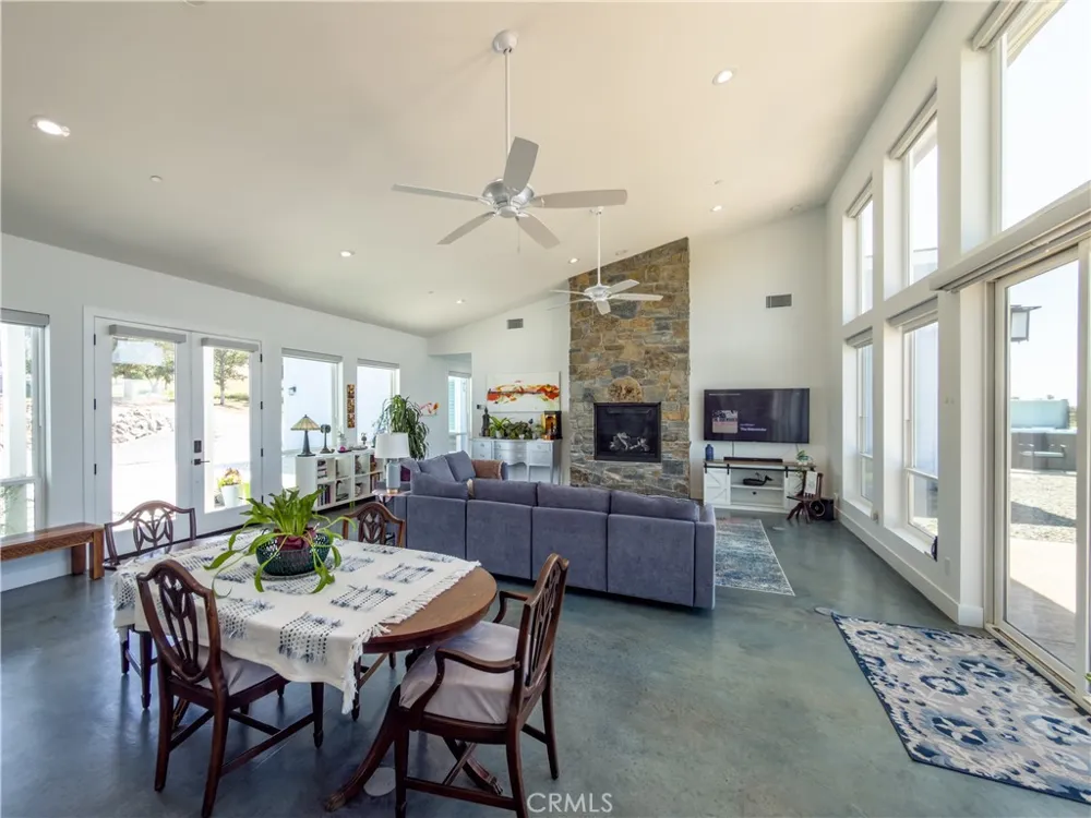 39603 Road 810 Raymond, CA 93653