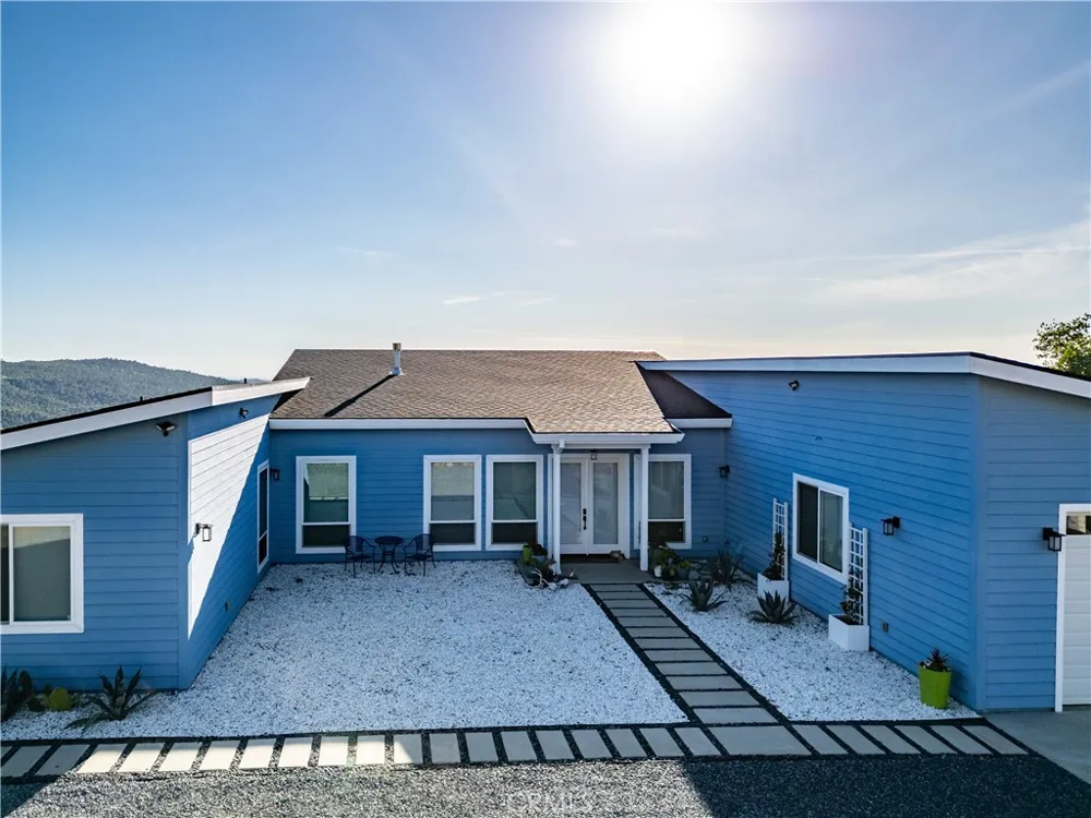 39603 Road 810 Raymond, CA 93653