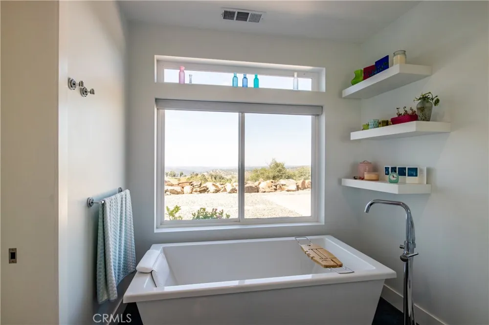 39603 Road 810 Raymond, CA 93653