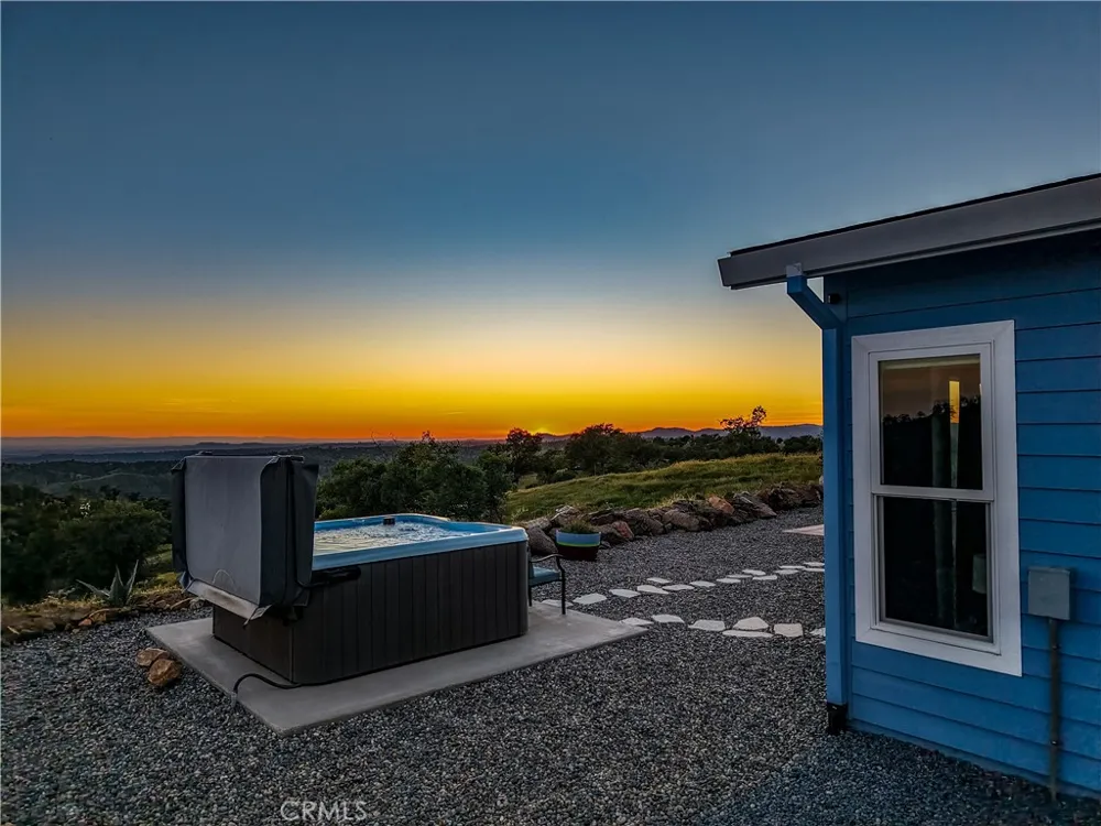 39603 Road 810 Raymond, CA 93653