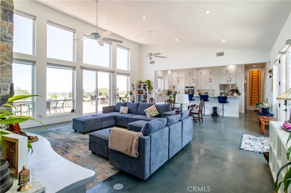 39603 Road 810 Raymond, CA 93653
