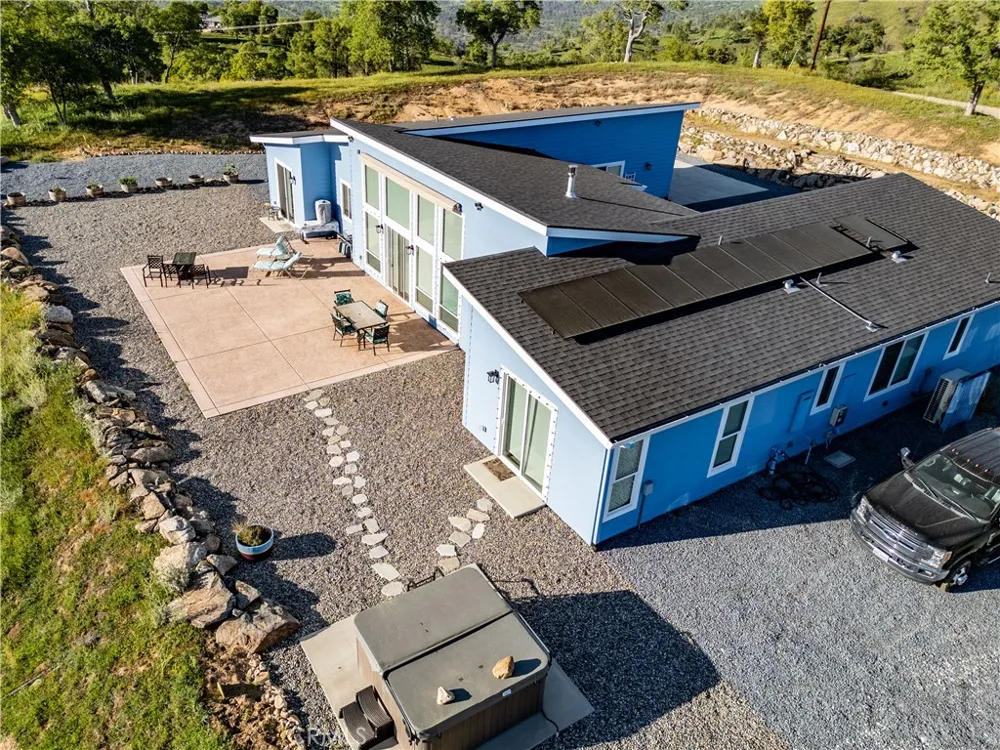 39603 Road 810 Raymond, CA 93653
