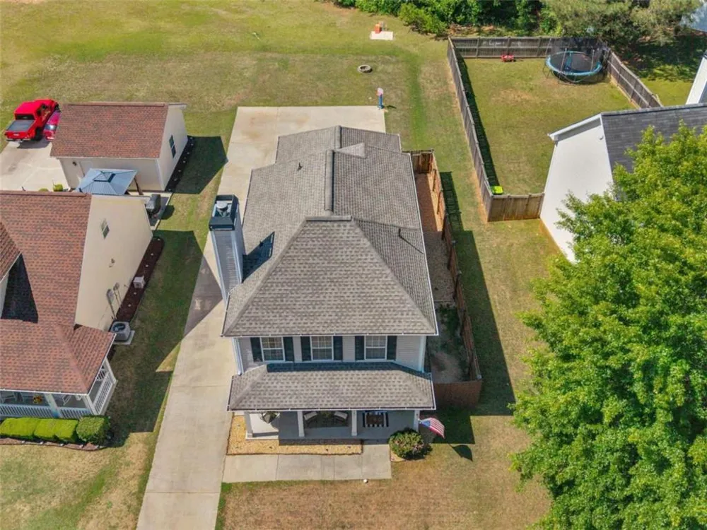 165 Brasch Park Drive Grantville, GA 30220
