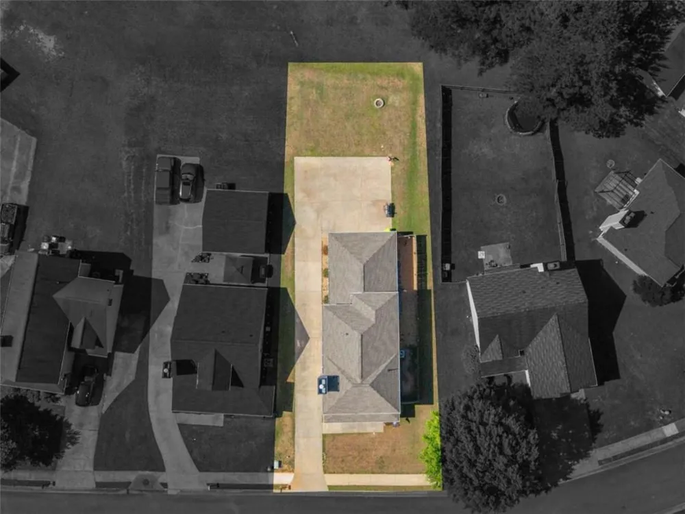 165 Brasch Park Drive Grantville, GA 30220
