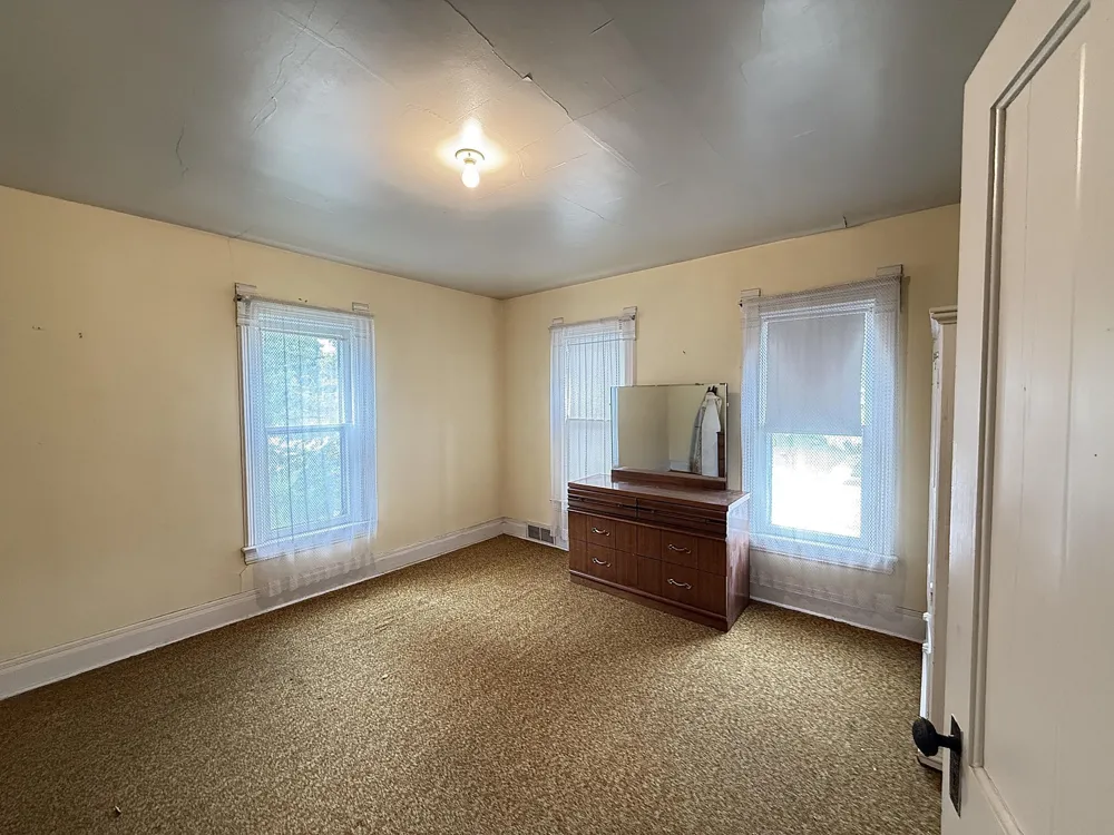 324 E Maple Street Sacred Heart, MN 56285
