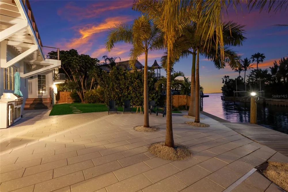 511 59TH STREET Bradenton Beach, FL 34217
