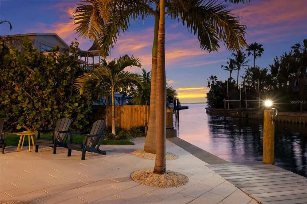 511 59TH STREET Bradenton Beach, FL 34217
