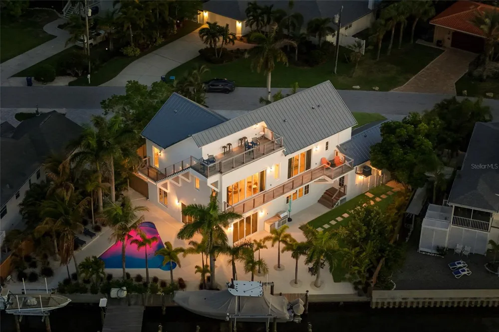 511 59TH STREET Bradenton Beach, FL 34217