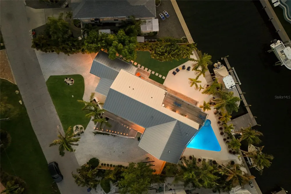 511 59TH STREET Bradenton Beach, FL 34217