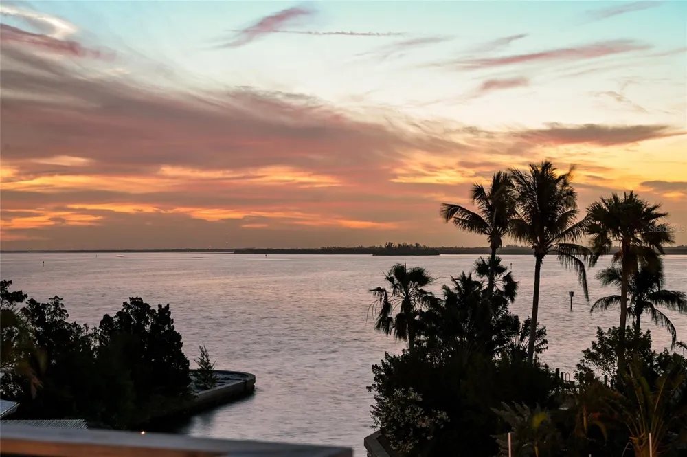 511 59TH STREET Bradenton Beach, FL 34217