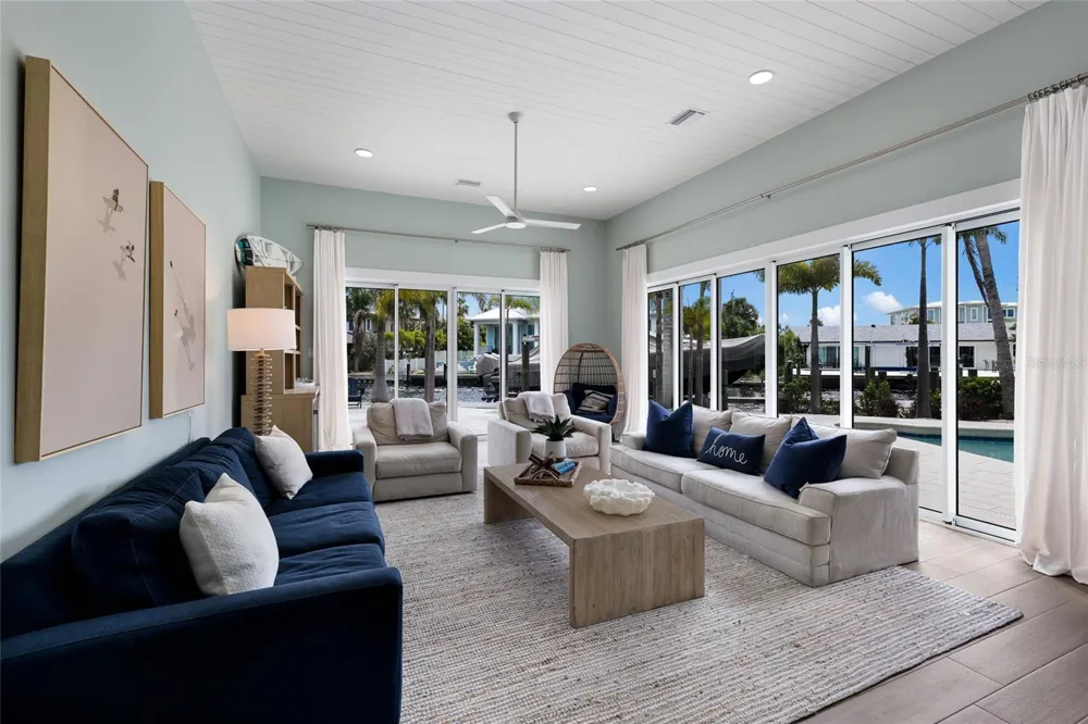 511 59TH STREET Bradenton Beach, FL 34217
