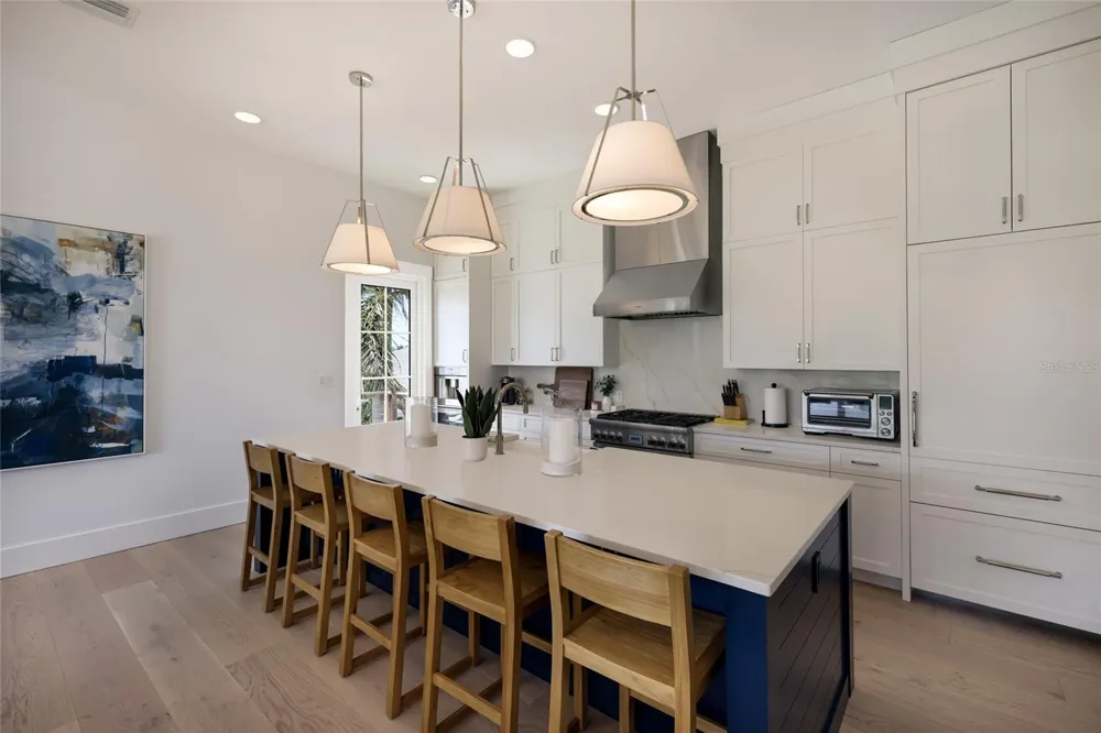 511 59TH STREET Bradenton Beach, FL 34217